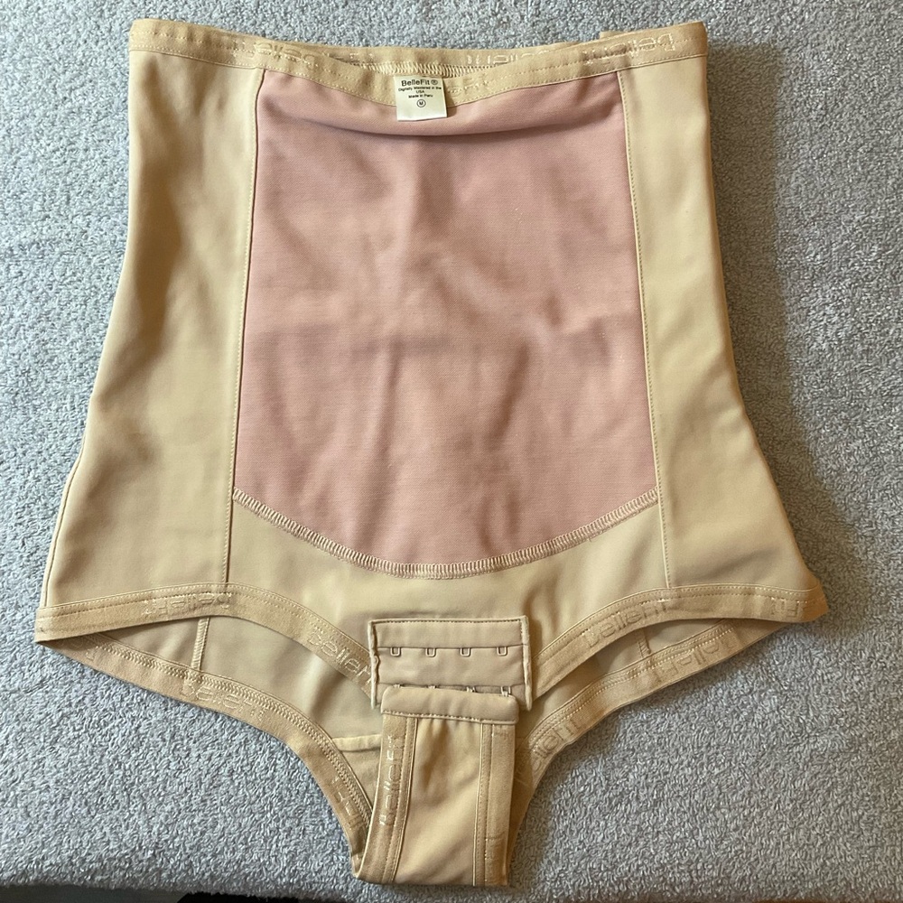 Bellefit post partum corset M